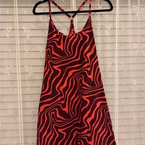 OUTDOOR VOICES | GENTLY WORN | THE EXERCISE DRESS | POPPY SWIRL | SIZE LARGE